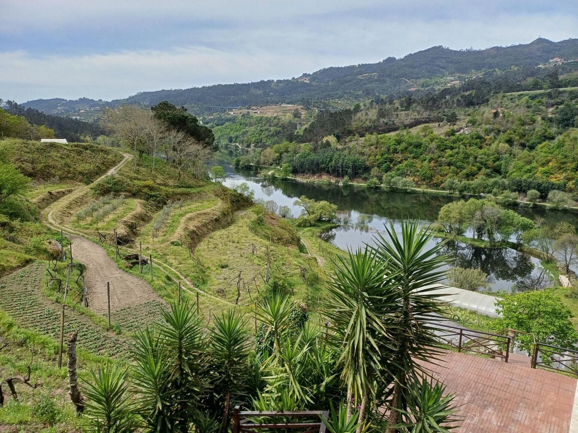 "Bouca Drigues" Casa Antiga De Pedra Com Piscina E Vista Rio Villa Amarante Buitenkant foto
